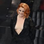 Noemi-scollatura-Sanremo-1-1024×682