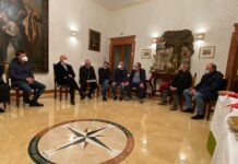 CS - L'incontro del vescovo Luigi Renna con i Sindaci e le Autorità civili e militari - 22-12-2021 - 1